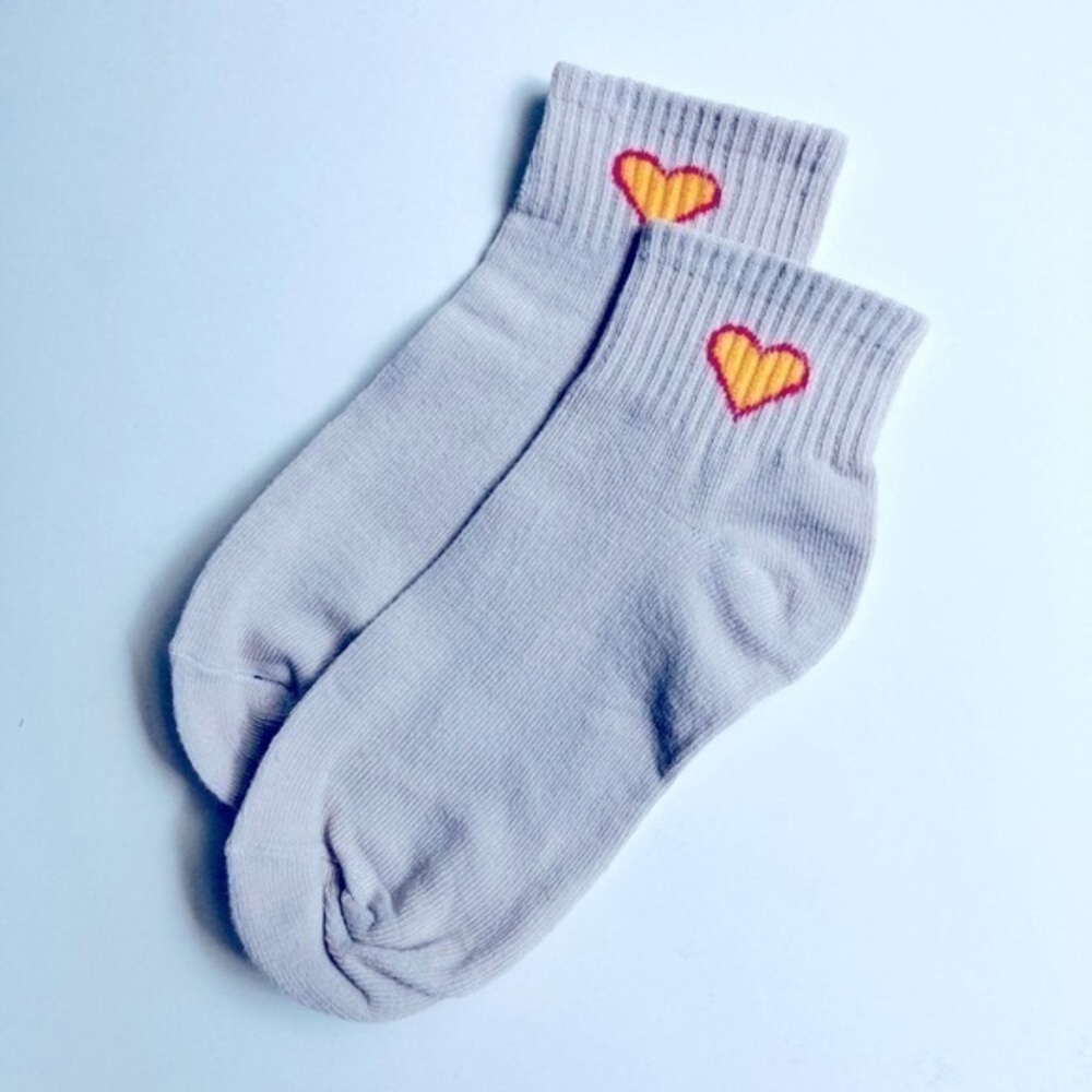 🍒 5/$25 🍒 Women's Ankle Crew Socks with Hearts Khaki & Yellow